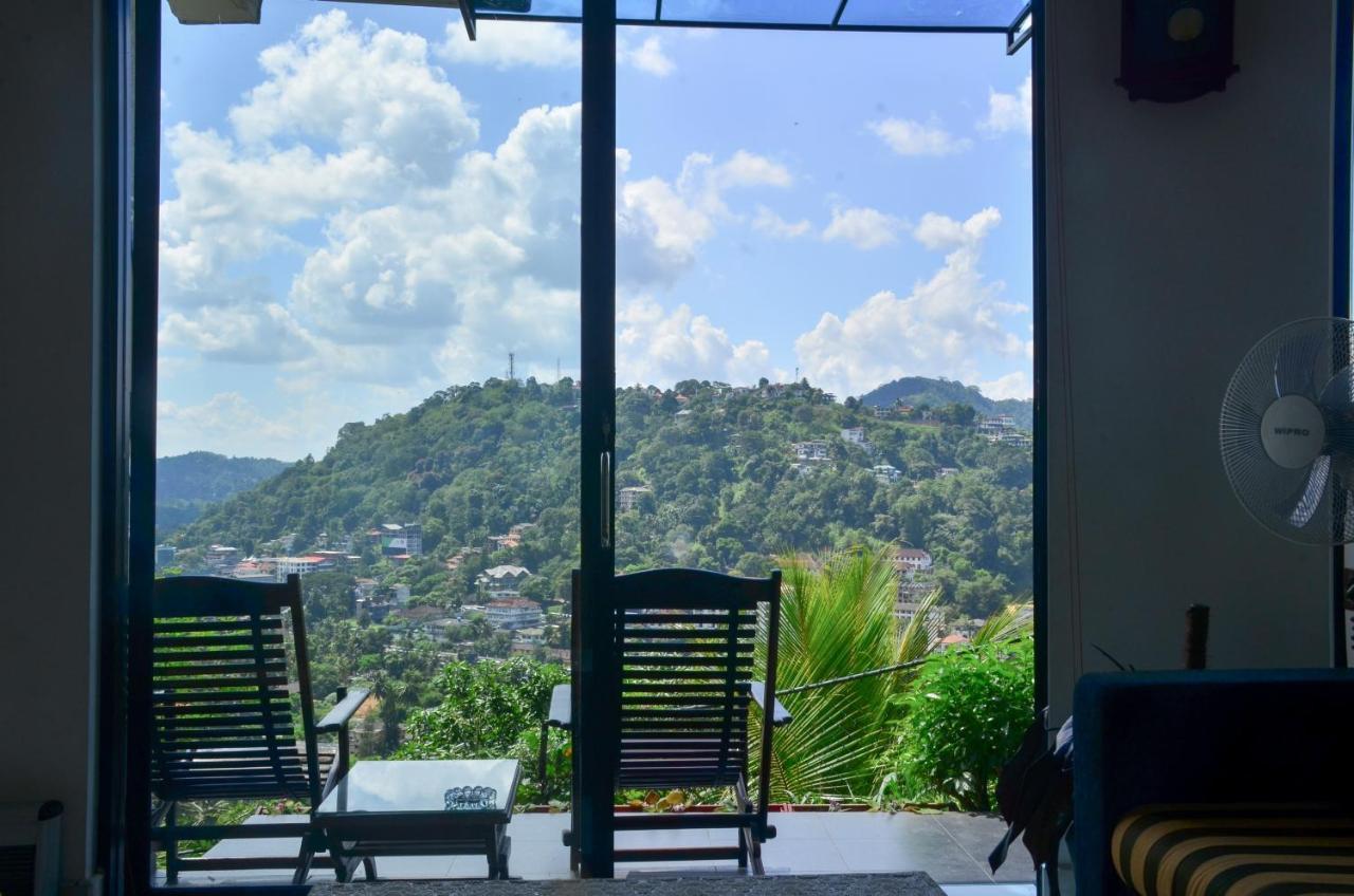 Bed and Breakfast Angel Tower Kandy Exterior foto